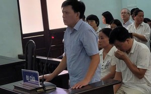Nhận hối lộ 500 triệu, cựu nữ thẩm phán TAND TP Huế lĩnh 4 năm 6 tháng tù