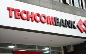Nóng: Hai nhà đầu tư lớn nước ngoài đàm phán mua 15% cổ phần Techcombank, thương vụ có thể lên tới 2 tỷ USD?