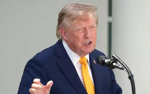 Tổng thống Mỹ Trump nói đã đến lúc ‘Canada nhận bài học’