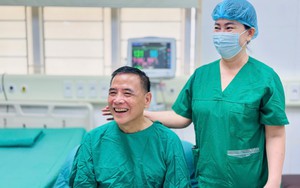 Người đàn ông 2 năm sống nhờ máy thở hồi sinh từ lá phổi hiến của cô gái 22 tuổi