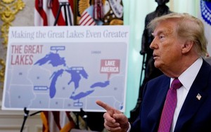 Ông Trump tuyên bố đổi tên ‘hồ Ontario’ thành hồ America