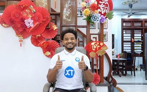 Xuân Son vừa nhận thêm 500 triệu đồng tiền thưởng từ 1 đại gia Việt
