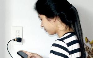 Lời khuyên cho những người vừa sử dụng điện thoại vừa sạc pin