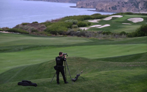 Bắt người đàn ông mang theo vũ khí gần sân golf của ông Trump