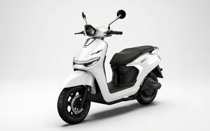 Mẫu xe máy điện mới tinh sắp bán tại Việt Nam: Chạy pin LFP, đi 150km/sạc, Honda Stylo bản điện?