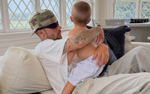 Justin Bieber chia sẻ ảnh mới cùng con trai 2 tuổi
