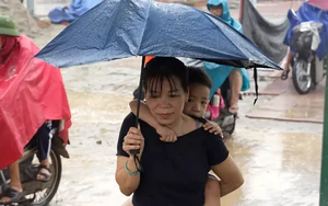 Hà Nội: Công ty thực phẩm giao 16 thùng canh khi học sinh đã ngủ trưa