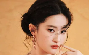 Cú trượt tay của Lưu Diệc Phi