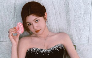 Trần Nghiên Hy bị chỉ trích vì ké fame chồng cũ, kém xa Triệu Lệ Dĩnh