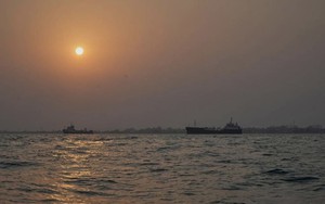 Iran chuyển cho Mỹ danh sách 7 điều kiện để mở lại eo biển Hormuz