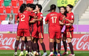Thua Tây Ban Nha, tuyển Trung Quốc vẫn đoạt vé vào tứ kết World Cup