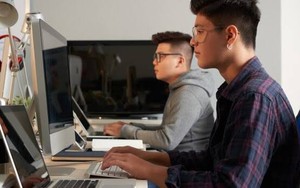 Phát hiện 1 sư cấp cao làm 10 năm ở Big Tech bị sa thải, rời thủ đô về làm giáo viên với mức lương chỉ bằng 1/10