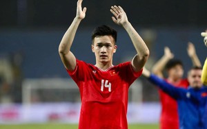 Hoàng Đức chấn thương, HLV Kim Sang-sik xoay bài cũ cho ĐT Việt Nam?