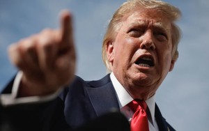Phản ứng của ông Trump sau khi Fed tăng lãi suất