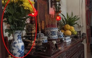 Lời khuyên cho những gia đình cắm hoa trên bàn thờ