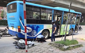 Nguyên nhân vụ tai nạn giữa xe buýt và xe máy khiến cô gái bị cuốn vào gầm