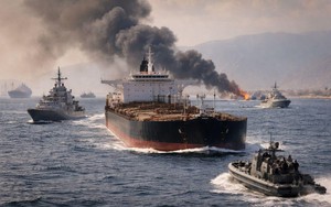 2 ngày 17 tàu: Hormuz vẫn gần như tê liệt