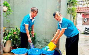 Phụ nữ phường Hoàng Mai biến rác thành tài nguyên