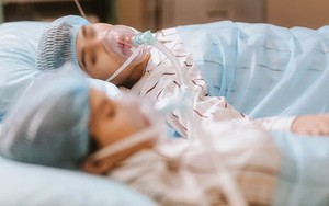 8 người 1 nhà cùng mắc ung thư, bác sĩ vạch trần 5 thay đổi đầu tiên khi tuyến giáp bị khối u "xâm chiếm"