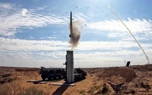 Tên lửa RM-48U gây ra 'cơn ác mộng siêu thanh' cho phòng không Ukraine