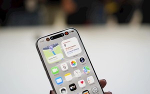 Chuyện bi hài nước Nga: Đã phải mua iPhone 18 Pro Max đắt đến 50 triệu mà về dùng chẳng khác gì "cục gạch Nokia"