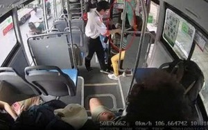 Camera ghi lại cảnh tiếp viên xe buýt xô đẩy khách xuống xe: Đã có kết quả xử lý