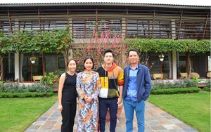 Thu nhập của Thủ khoa Nhạc viện khiến cả Việt Nam xuống tóc, sống trong biệt phủ 13000m2