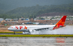 Chiếc máy bay thân rộng đầu tiên của Sun PhuQuoc Airways đã về Phú Quốc sau hành trình đặc biệt: Gặp trục trặc dẫn đường ở Cực Bắc, mất GPS khi qua Nga, phải đổi sân bay vì bão ở Nhật