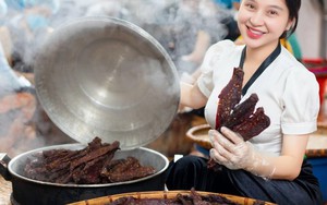 Trước khi khóa, kênh của Huyền Huho đăng gì?