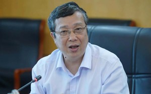 Kỷ luật buộc thôi việc với Thứ trưởng Bộ Nông nghiệp và Môi trường Hoàng Trung