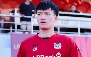 Người hùng 2 lần vô địch AFF Cup dính chấn thương, HLV Kim Sang-sik gặp khó trước ngày đấu Thái Lan