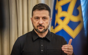 Vì sao ông Zelensky buộc phải tuyên bố lệnh ngừng bắn toàn diện 3 ngày?