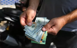 Mỹ muốn bóp nghẹt kinh tế, Iran vẫn có cách qua mặt