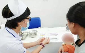 Đồng nhiễm virus, vi khuẩn, trẻ nhỏ đối mặt biến chứng nặng