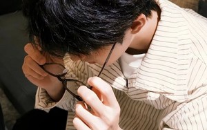 Nam sinh viên 19 tuổi đột nhiên phát hiện nhiễm HIV, cách anh bị lây nhiễm khiến nhiều người trẻ "lạnh sống lưng"
