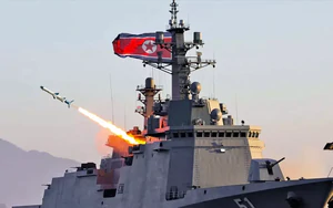 Chủ tịch Kim Jong Un tuyên bố tàu khu trục mới của Triều Tiên có thể tung đòn trả đũa huỷ diệt