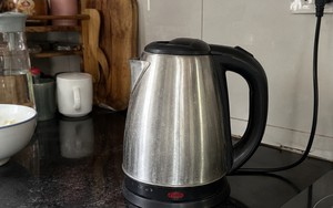 Lời khuyên cho tất cả các gia đình dùng bình siêu tốc đun nước uống