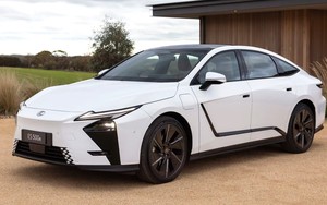 Lexus 'chơi lớn' dùng công nghệ Tesla để sản xuất xe, xây nhà máy tại thị trường tỷ dân