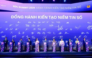 KOL Summit 2026: 34 CLB Niềm tin số và 1.500 khách mời ký cam kết đồng hành kiến tạo niềm tin số