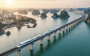 Không chỉ làm siêu đường sắt tốc độ 350km/h, tỷ phú Phạm Nhật Vượng còn cho xây 9 cầu vượt sông, 11 cầu cạn, dự kiến 2028 người Việt đi từ VEC tới Hạ Long chỉ mất 23 phút