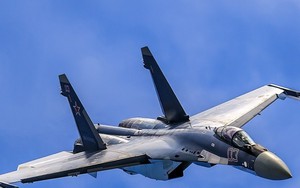 Hai tiêm kích Su-35S của Nga va chạm trên bầu trời vùng Kursk