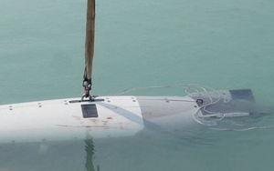 Iran tung video bắt giữ tàu ngầm UAV 'hiện đại nhất' của Mỹ