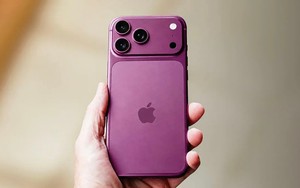 Video thực tế iPhone 18 Pro Max màu Dark Cherry lộ diện ngay trước giờ G