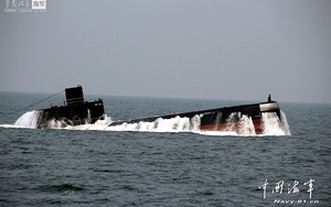 Tàu ngầm HĐ Bắc Hải TQ lại kéo ra "biển lạ" tập trận