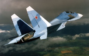 Su-30 Việt Nam và hỏa lực phòng không nhiều lớp trên biển Đông