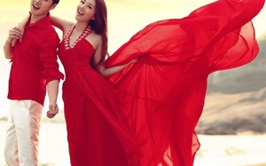 Đắm say và rạng rỡ với váy cưới gam màu đỏ