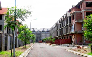 TPHCM: Giá biệt thự, đất nền tiếp tục sụt giảm