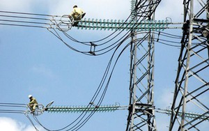 Vì sao chỉ một chiếc xe cẩu lại làm toàn miền Nam mất điện?