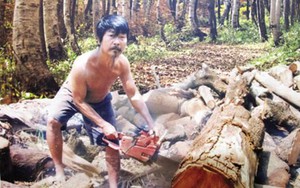 Dị nhân Sài Gòn “mình đồng da sắt” 66 năm không mặc áo