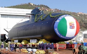 Tàu ngầm hạt nhân đầu tiên của Ấn Độ chuẩn bị chạy thử